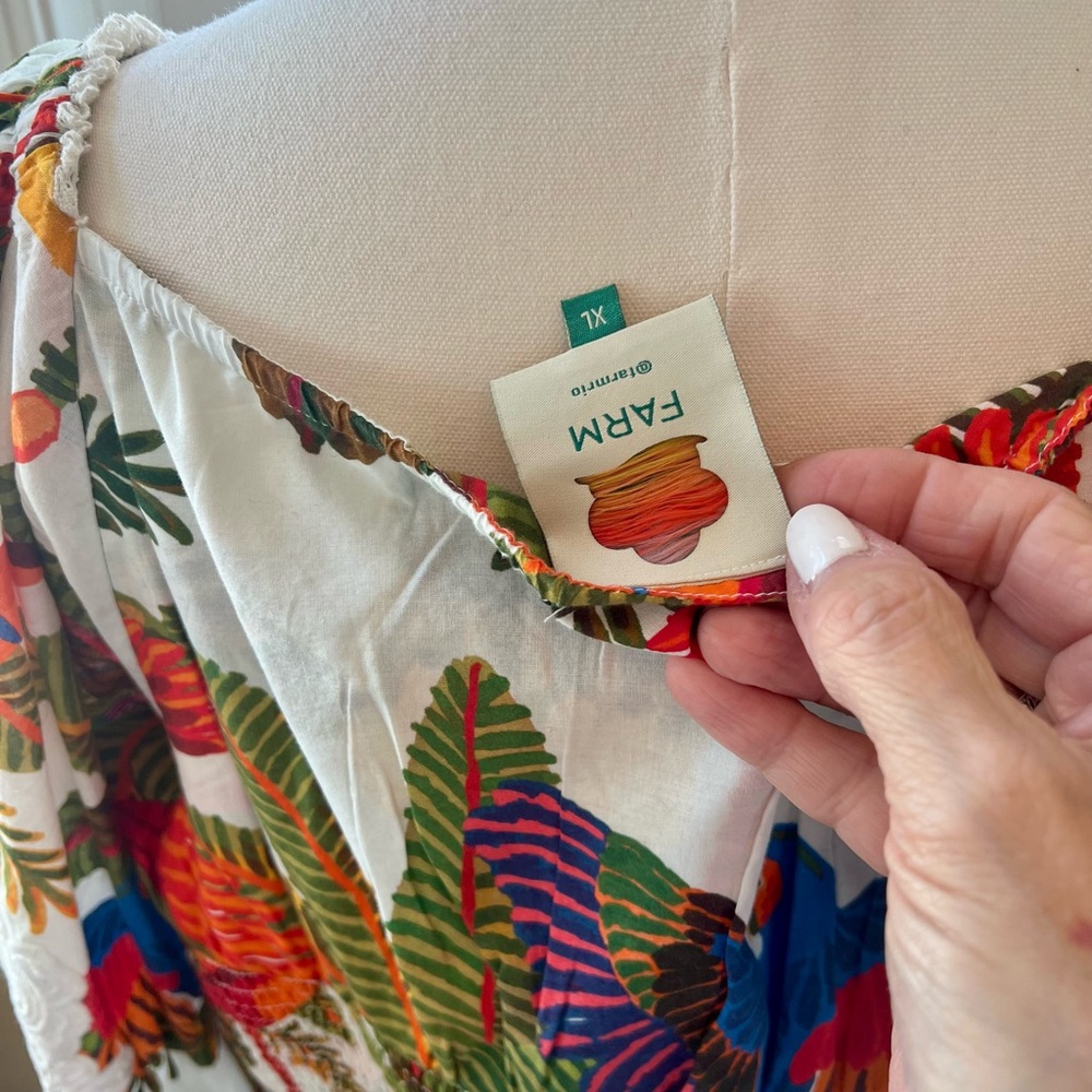 FARM Rio Multicolor Floral Blouse - Picture 5 of 10